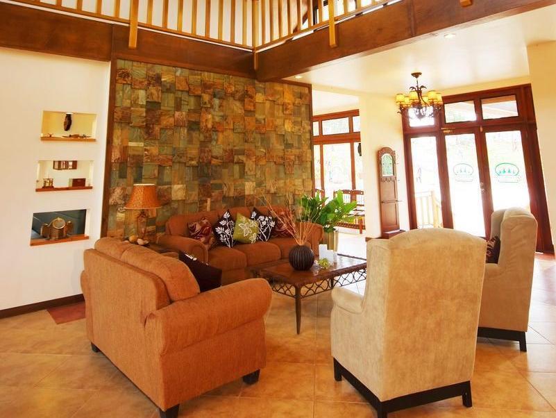 Pinegrove Lodge Mountain Resort Cagayan de Oro Exterior foto